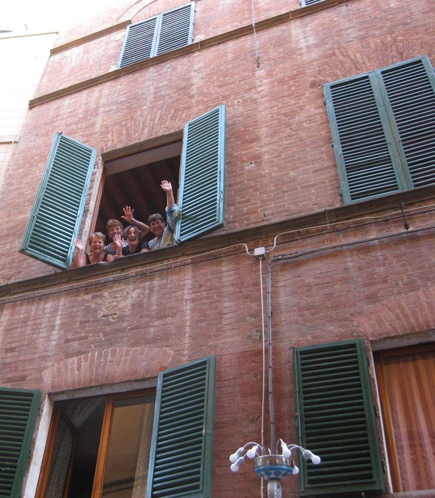 Palazzo Masi Bed & Breakfast Siena Exterior foto
